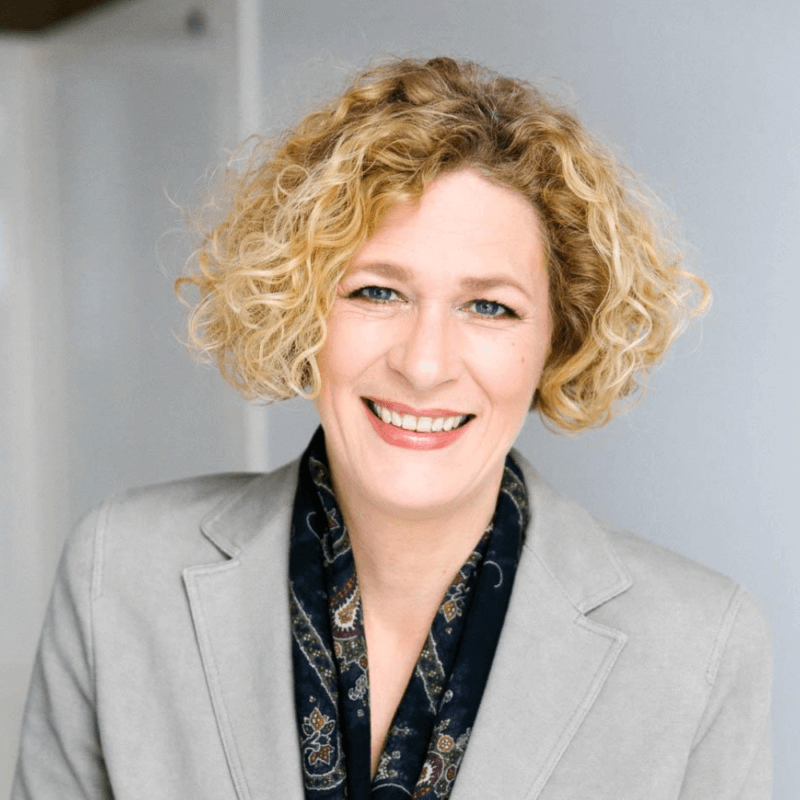 mit uns Barbara Riedl